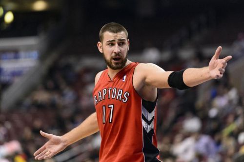 为国征战，感谢有你！国足官方为刚刚退役的尹鸿博送上祝福