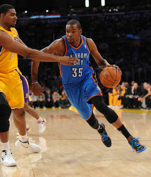 供了巨大支 供了巨大支